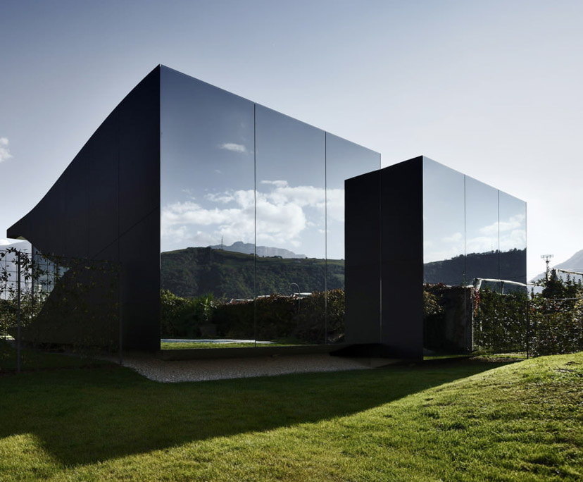 BTG factory colored magic glass