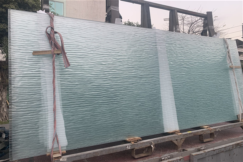 High quality 12mm ultra-clear hot melt tempered   5mm resin   6mm ultra-clear tempered laminated glass