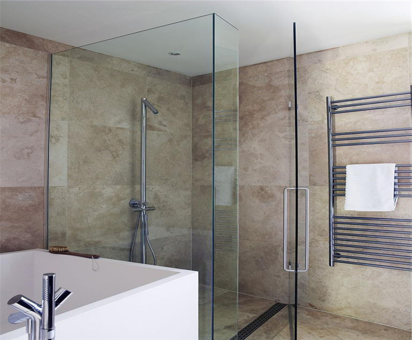 BTG China manufacturer 10mm clear tempered shower glass interior design