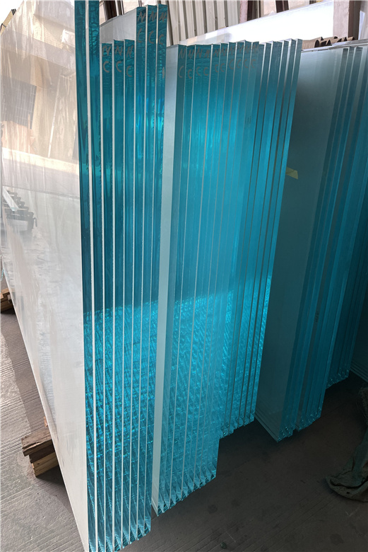 BTG GLASS-Samples Show