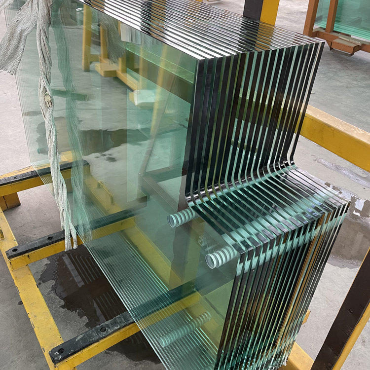 BTG Glass-Irregular Railing Glass