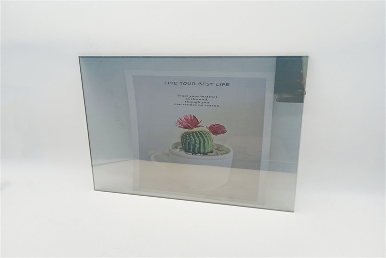 Types of Reflective Glass: Choosing the Best for Your Design