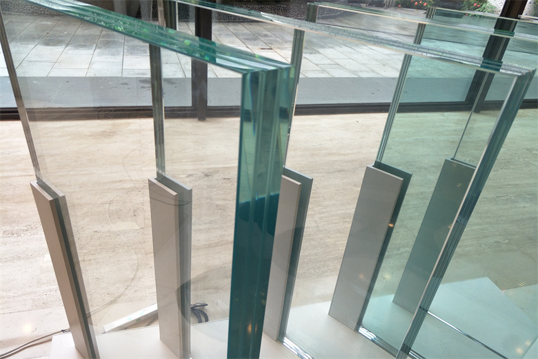 Experience Energy Efficiency and Comfort with Laminated Glass Solutions