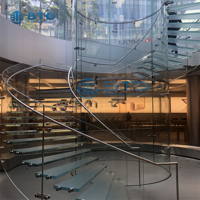 Handrails Glass: A Durable and Low-Maintenance Solution