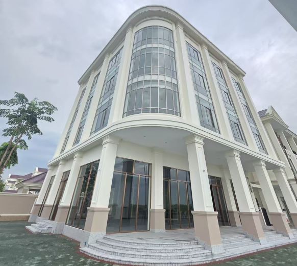 5mm Clear Glass 0.5mm PVB 5mm Clear Glass (Non-Tempered) Laminated Glass 5mm Clear Glass 0.5mm PVB 5mm Clear Glass (Non-Tempered) Laminated Glass