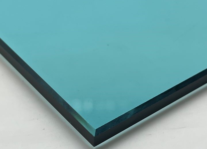 BTG68 Ice Blue Float Glass: Coating Free Solar Control for Sustainable Modern Architecture BTG68 Ice Blue Float Glass: Coating Free Solar Control for Sustainable Modern Architecture