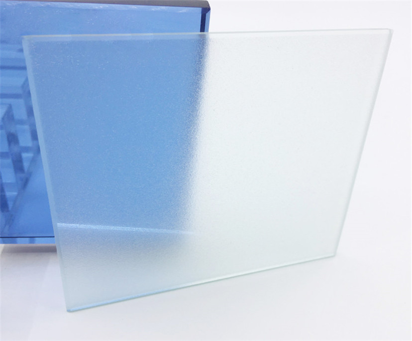 China manufacturer 10mm acid etching frosted glass for interior decoration