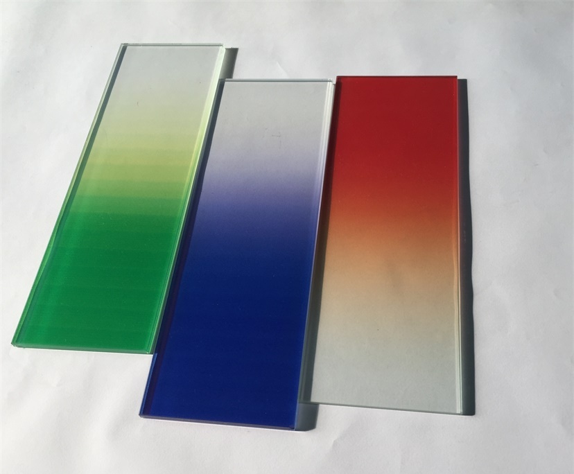 BTG 11.52mm colored gradient tempered laminated glass