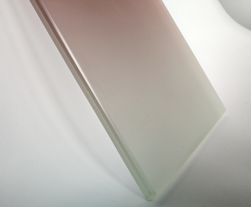 BTG customizable 11.52mm strengthened laminated gradient glass