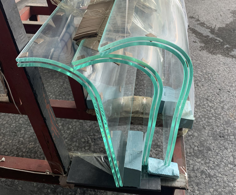 BTG high quality customized 8mm hot bending glass supplier