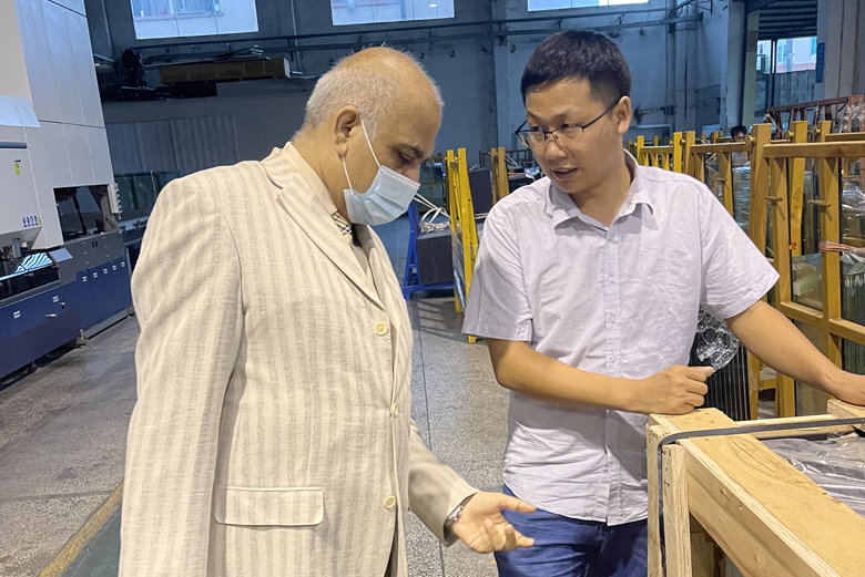 BTG Glass Customer Review Factory