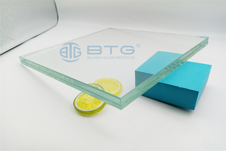 Unlocking the Benefits of Laminated Glass: Safety, Security, and Stunning Aesthetics!