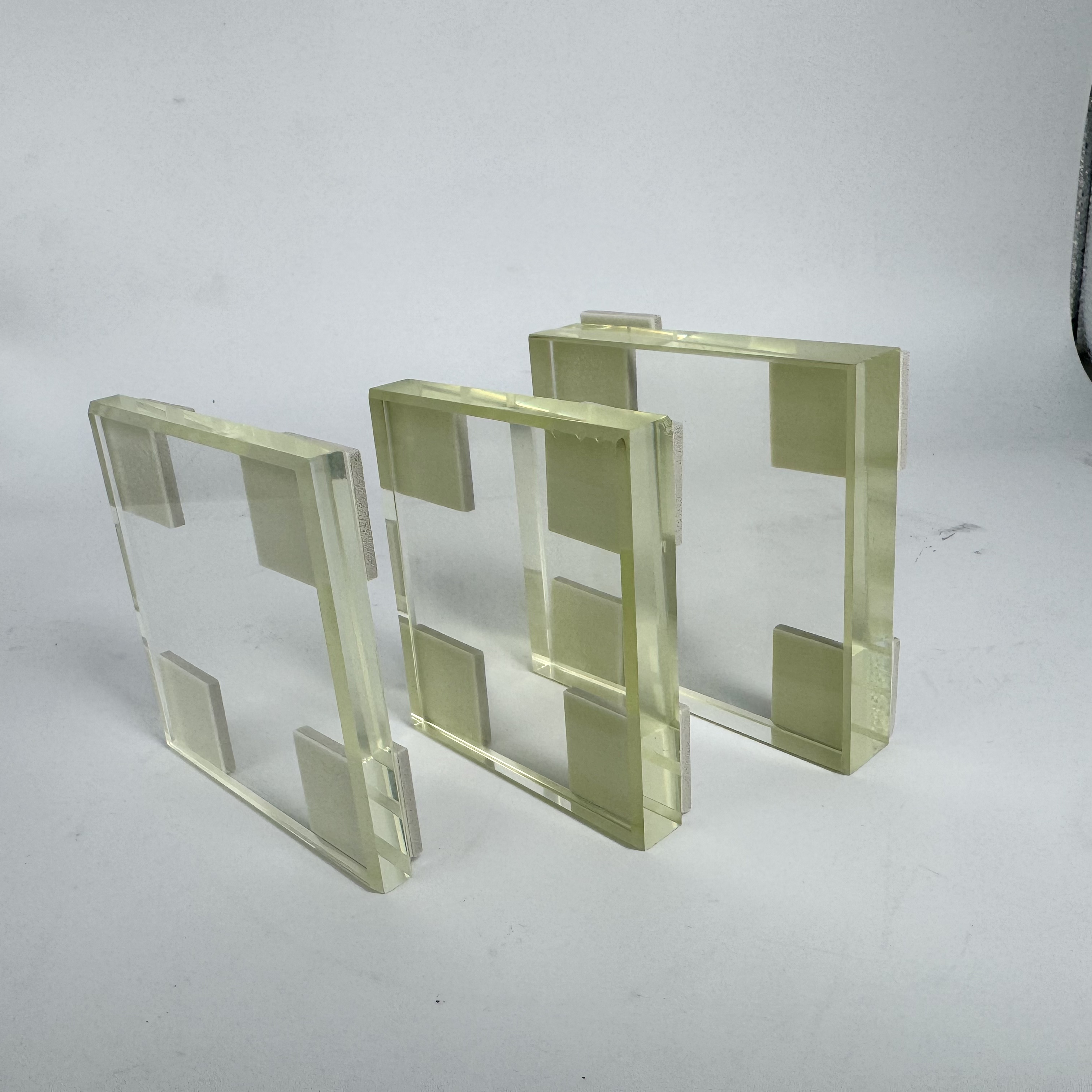 High borosilicate fireproof glass