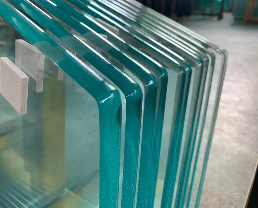 A new perspective on low-iron ultra-clear tempered glass