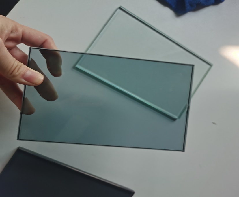Low-E glass: standard for building thermal insulation
