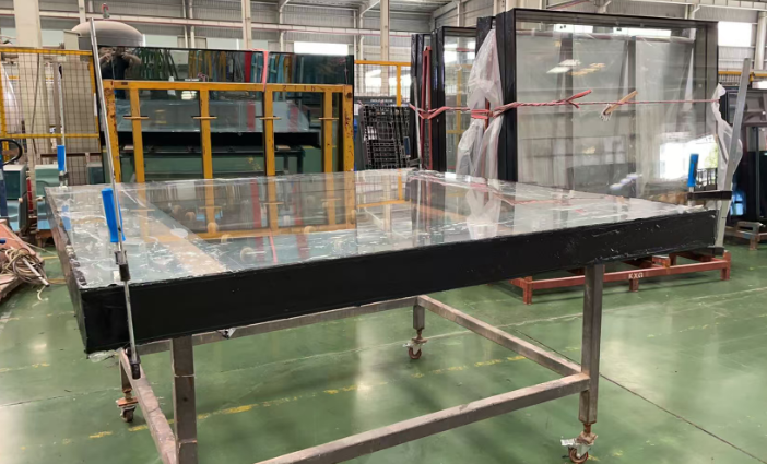 5mm clear tempered glass + 1.52PVB + 5mm clear tempered glass + 100A + 5mm clear tempered glass + 1.52PVB + 5mm clear tempered glass (with screen printing) 5mm clear tempered glass + 1.52PVB + 5mm clear tempered glass + 100A + 5mm clear tempered glass + 1.52PVB + 5mm clear tempered glass (with screen printing)